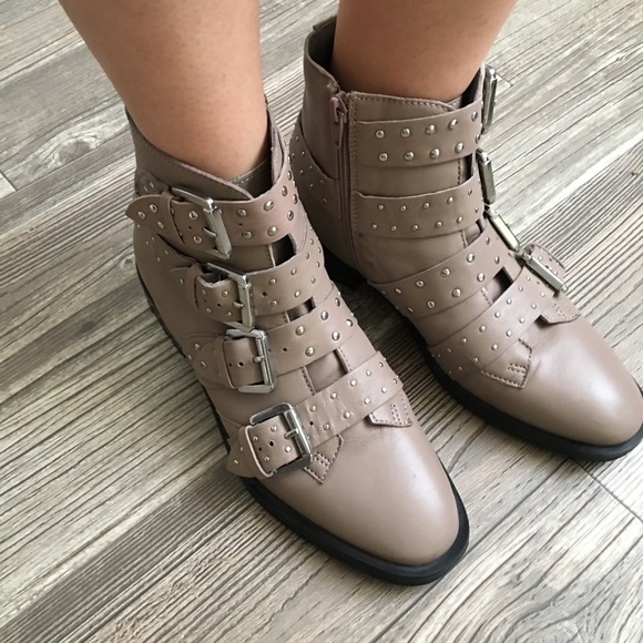 TOP SHOP studded taupe boots - Picture 1 of 8